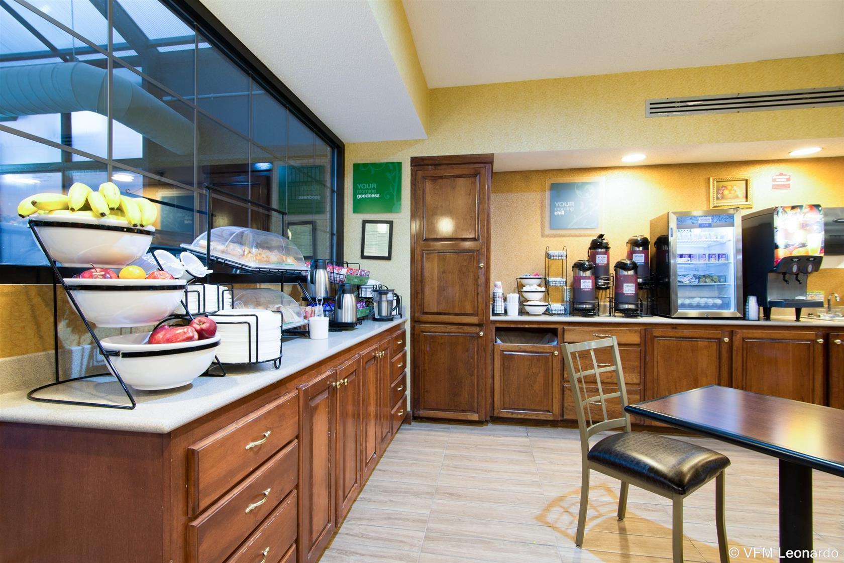Hotel Comfort & National Fairgrounds Area Perry