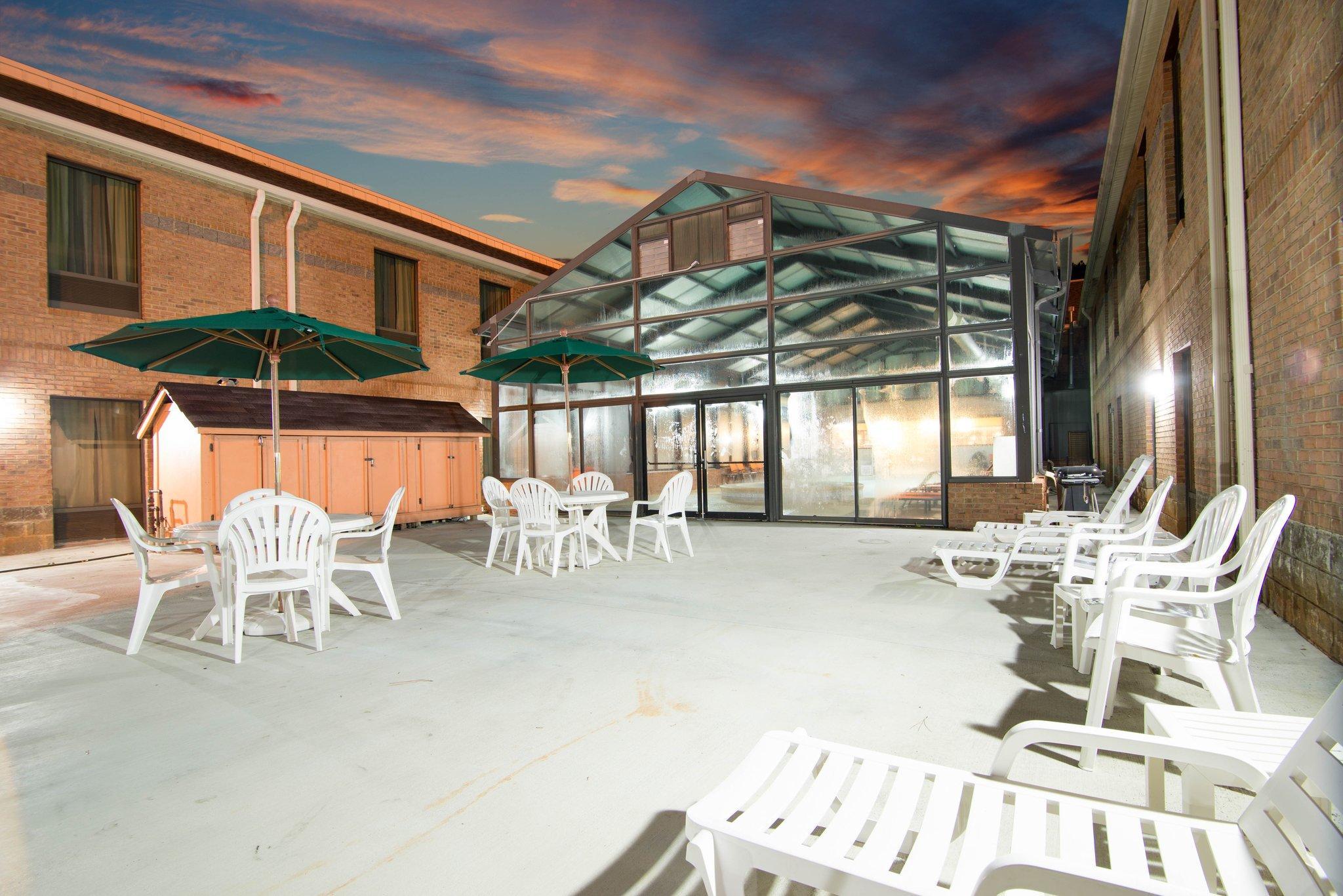 Comfort & National Fairgrounds Area Hotel Perry