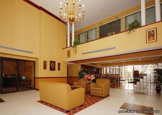 Hotel Comfort & National Fairgrounds Area